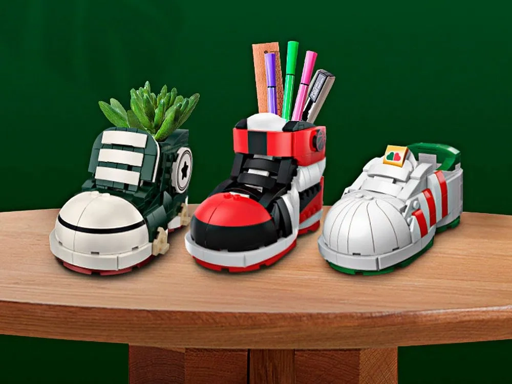 Конструктор JAKI 8201 Молодежная белая кроссовка