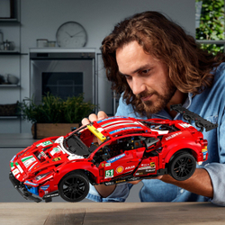 Конструктор LEGO Technic Ferrari 488 GTE "AF Corse #51" | 42125