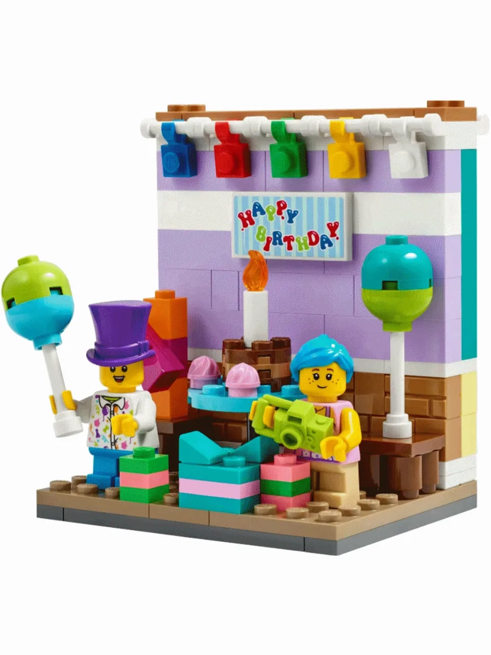Конструктор LEGO Seasonal 40584 Диорама Дня Рождения