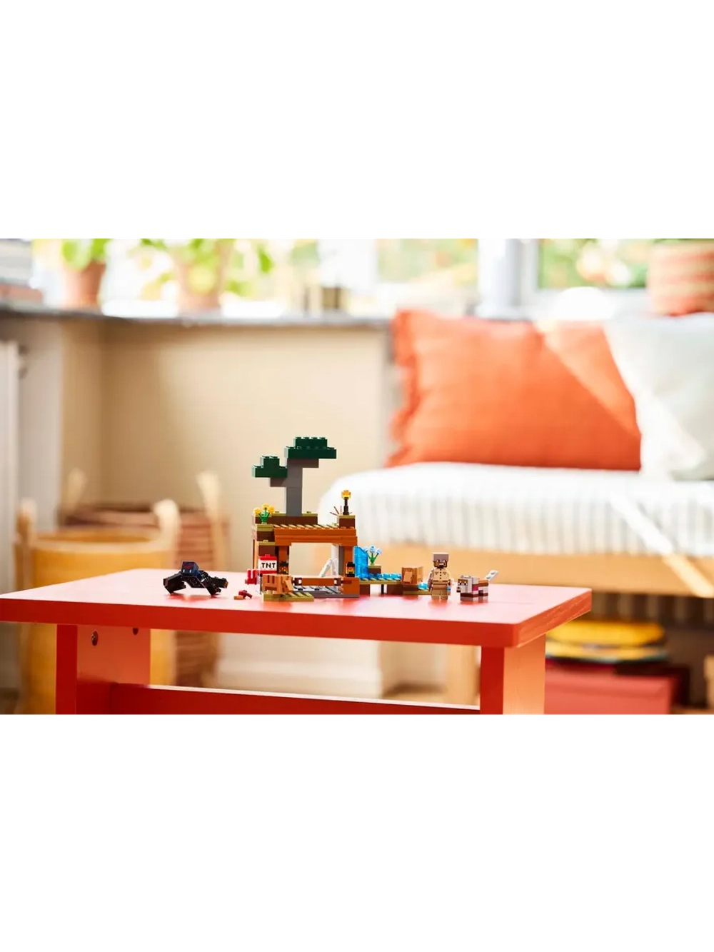 Конструктор LEGO Minecraft 21269 Экспедиция на рудник Броненосец