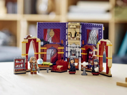 Конструктор LEGO Harry Potter Учёба в Хогвартсе: Урок прорицания | 76396