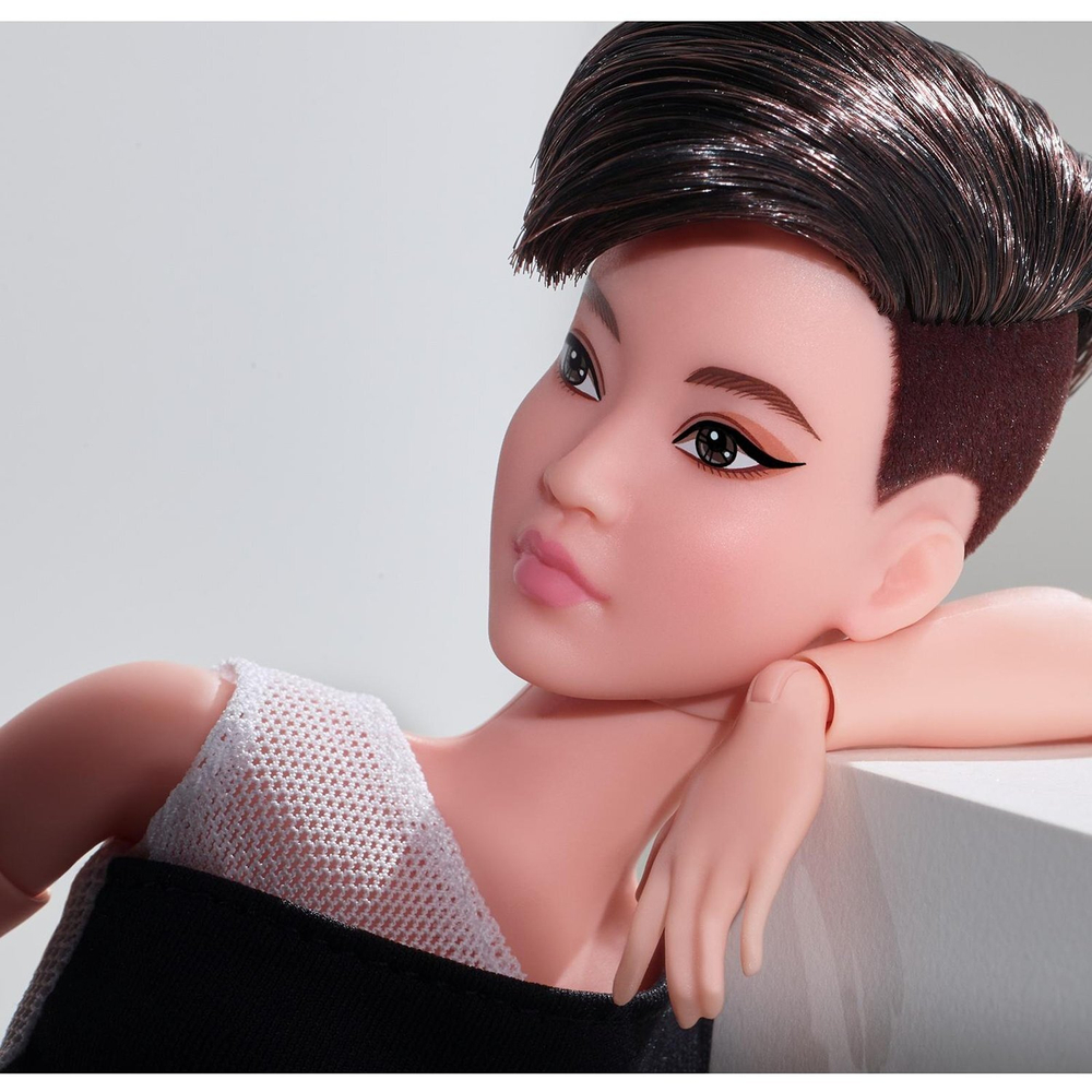 Кукла Barbie Looks брюнетка | GXB29