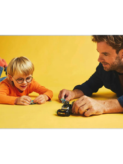 Конструктор LEGO Super Heroes DC 76301 Бэтмобиль Бэтмена против мистера Фриза