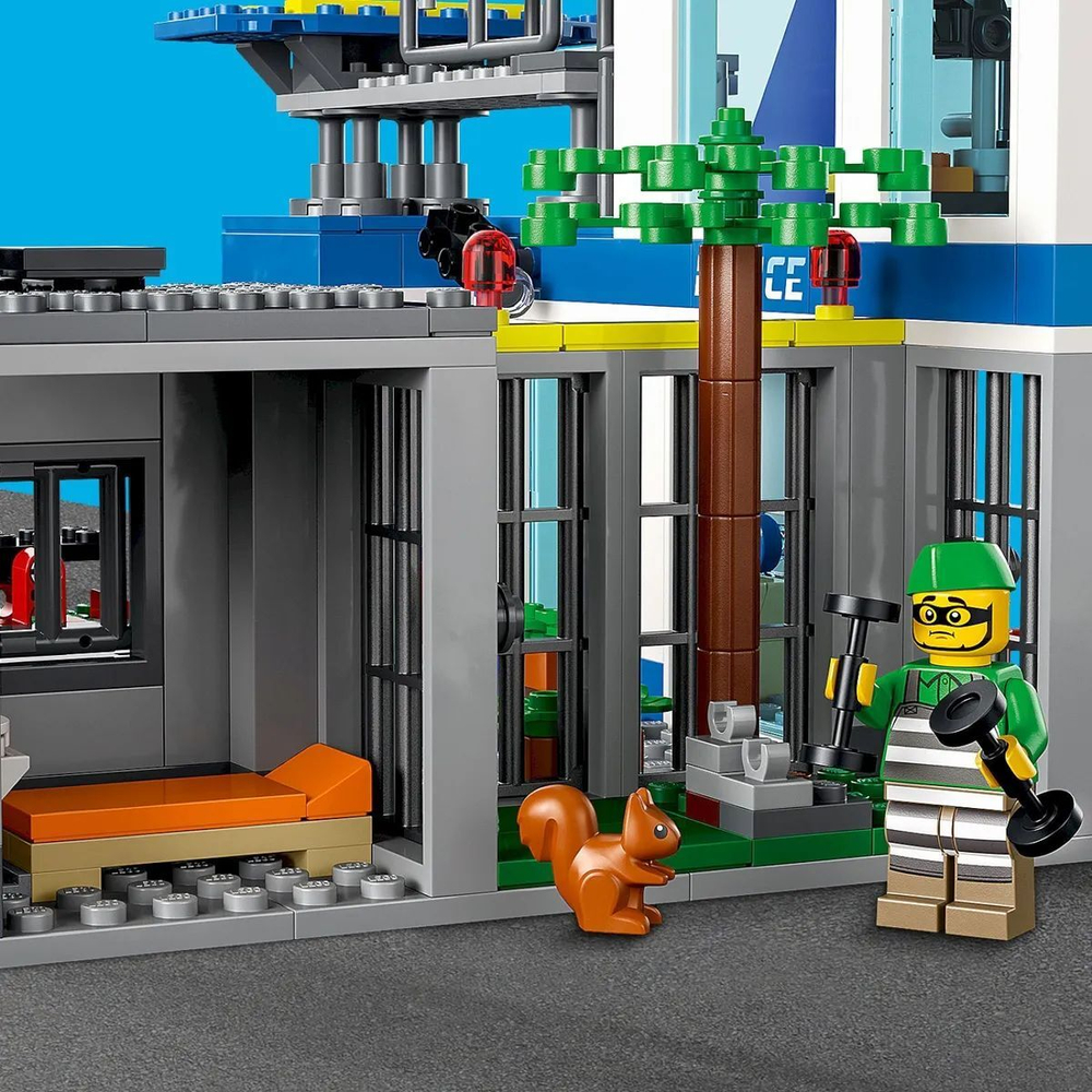 Конструктор LEGO City Police Полицейский участок | 60316