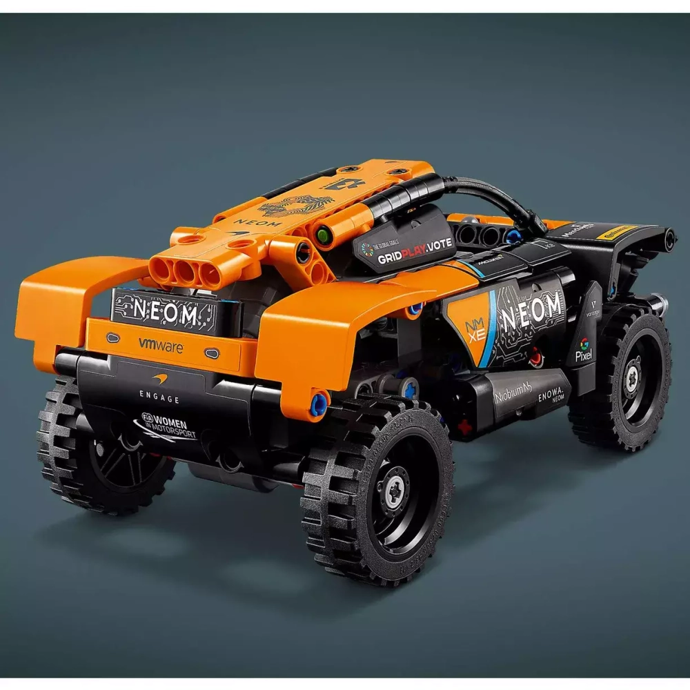 Конструктор LEGO Technic Гоночный автомобиль NEOM McLaren Extreme E | 42166