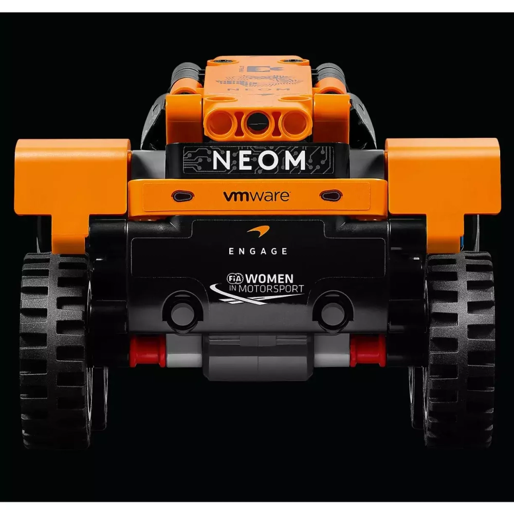 Конструктор LEGO Technic Гоночный автомобиль NEOM McLaren Extreme E | 42166