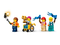 Конструктор LEGO CITY Никаких ограничений: автогоночная трасса | 60460