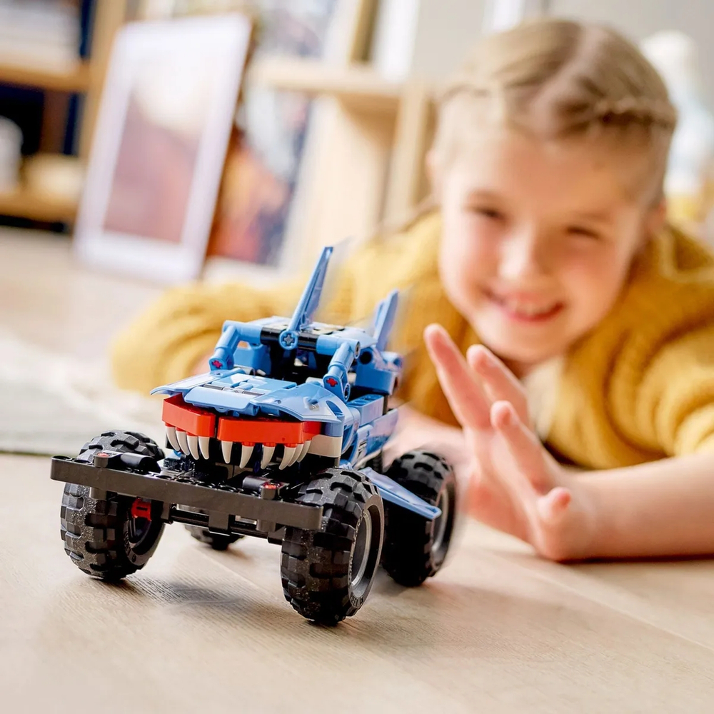 Конструктор LEGO Technic Monster Jam™ Megalodon™ | 42134