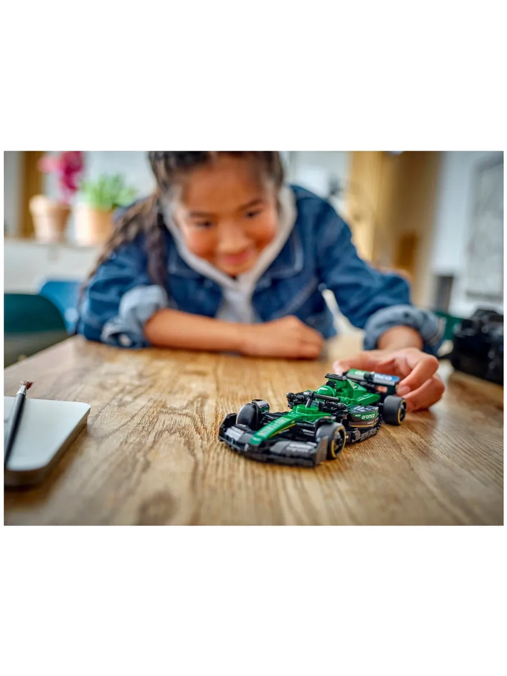 Конструктор LEGO SPEED CHAMPIONS 77245 Formula 1 Aston Martin Aramco AMR24