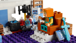 Конструктор LEGO Minecraft Ледяной замок | 21186