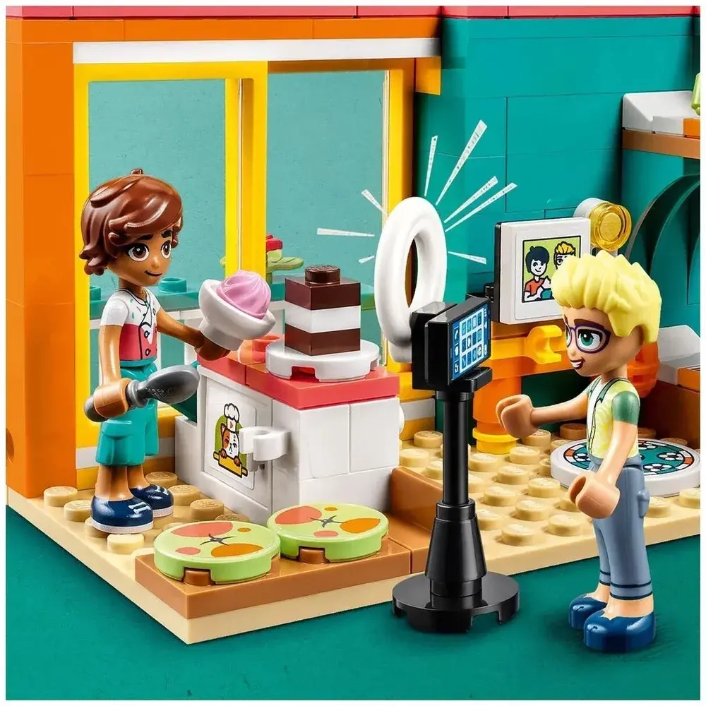 Конструктор LEGO Friends Комната Лео | 41754