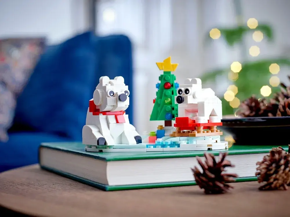 Конструктор LEGO Seasonal Рождественские полярные мишки | 40571