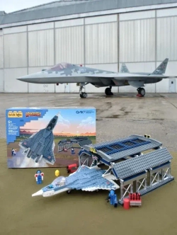 Конструктор Brick Labs Бриксити: Истребитель СУ-57 с ангаром, AB-1311