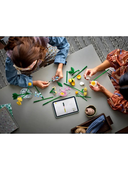 Конструктор LEGO BOTANICALS Небольшой Летний Букет 10347