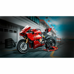 Конструктор LEGO Technic Ducati Panigale V4 R | 42107