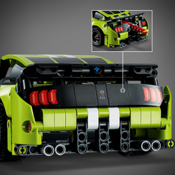 Конструктор LEGO Technic Ford Mustang Shelby GT500 | 42138