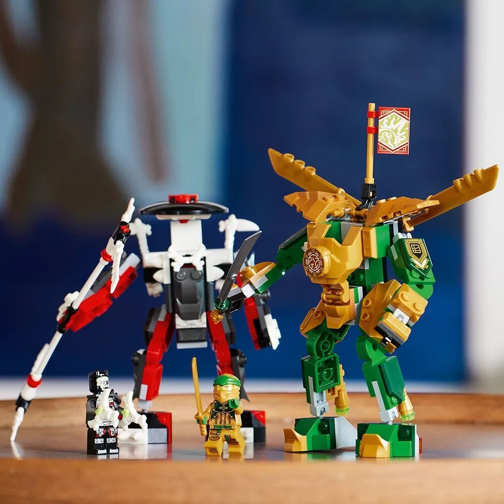 Конструктор LEGO Ninjago Битва роботов Ллойда | 71781