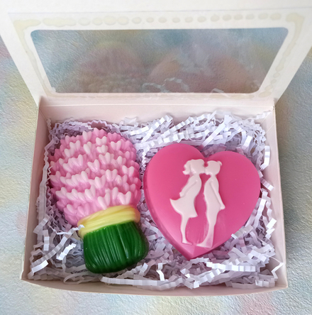 Набор Первый поцелуй - Сердце, букет сирени - розов.