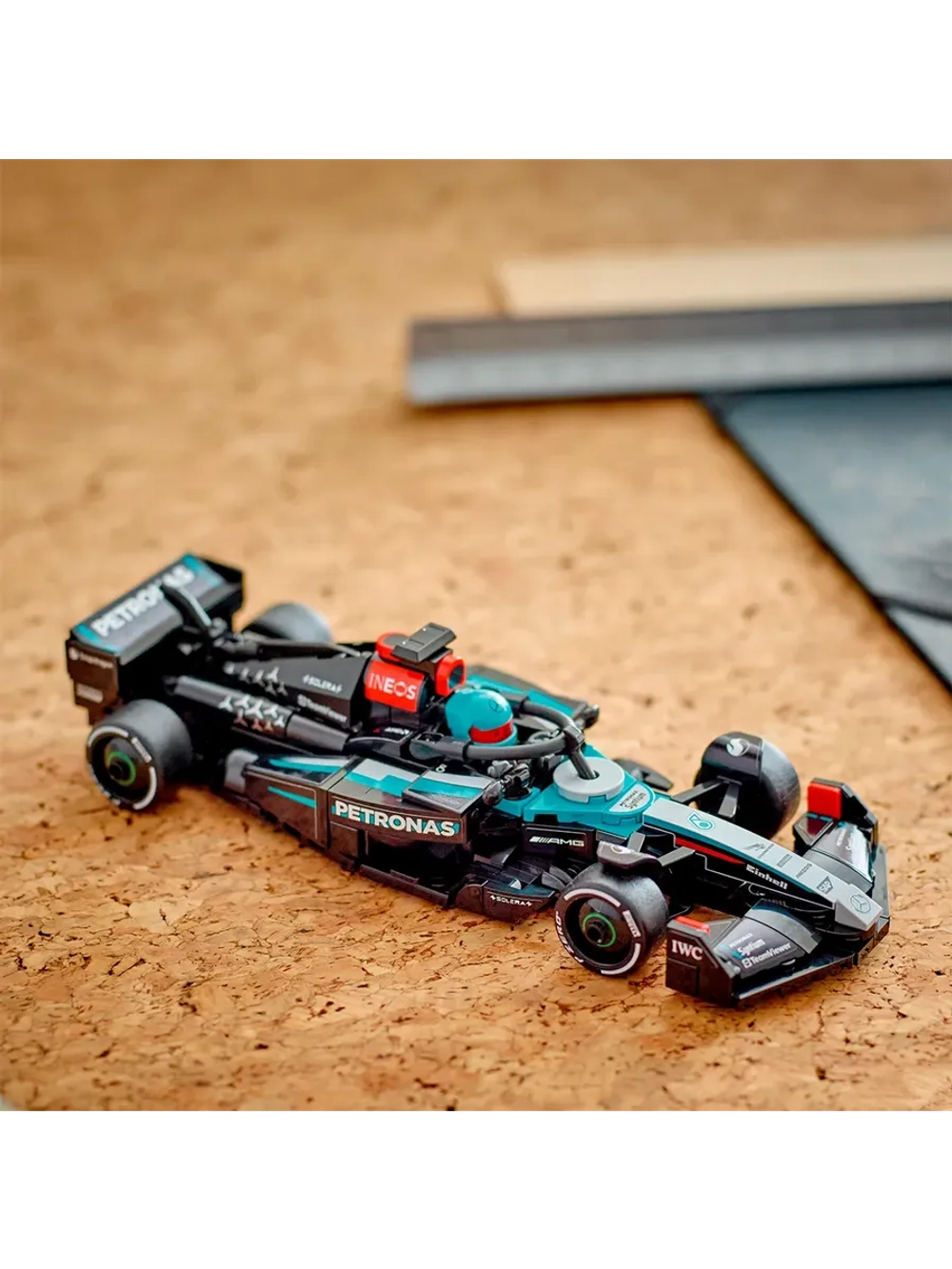 Конструктор LEGO Speed Champions 77244 Автомобиль Mercedes-AMG F1 W15