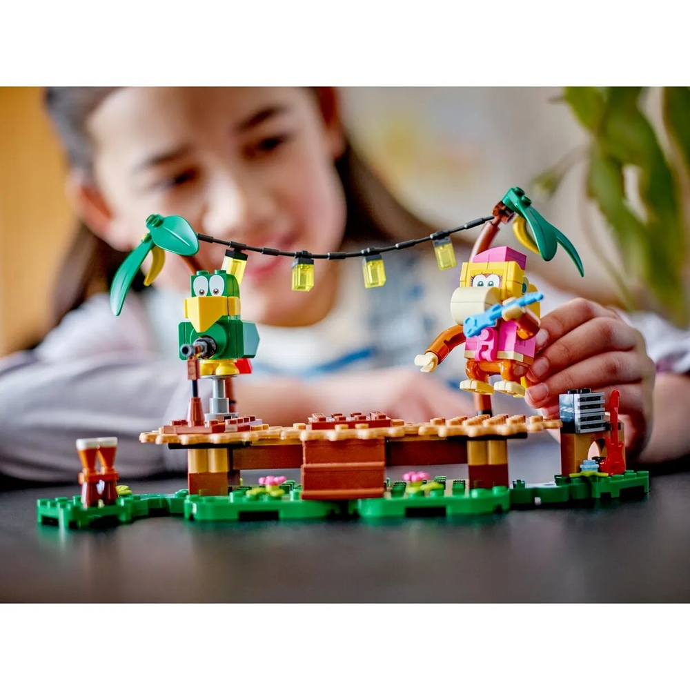 Конструктор LEGO Super Mario Дикси Конг в джунглях | 71421