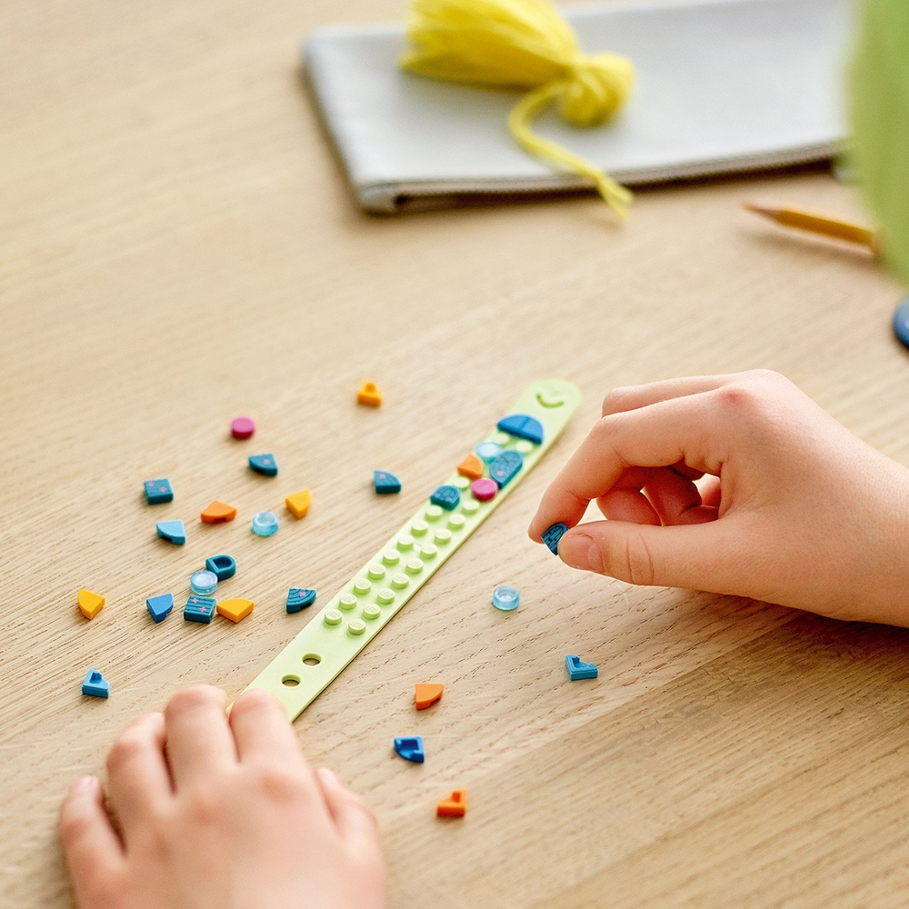 Конструктор LEGO DOTS Браслет Стильный кактус | 41922