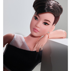 Кукла Barbie Looks брюнетка | GXB29