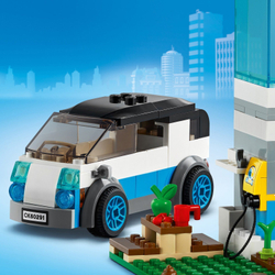 Конструктор LEGO City Современный дом для семьи | 60291