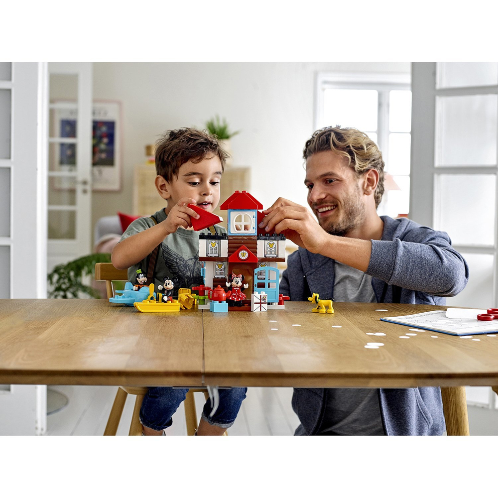 Конструктор LEGO DUPLO Disney Летний домик Микки | 10889