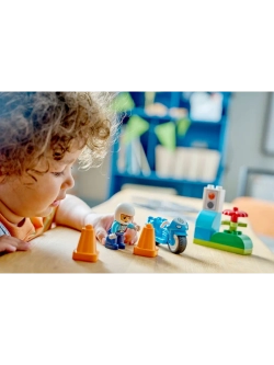 Конструктор LEGO DUPLO 10471 Синий полицейский мотоцикл