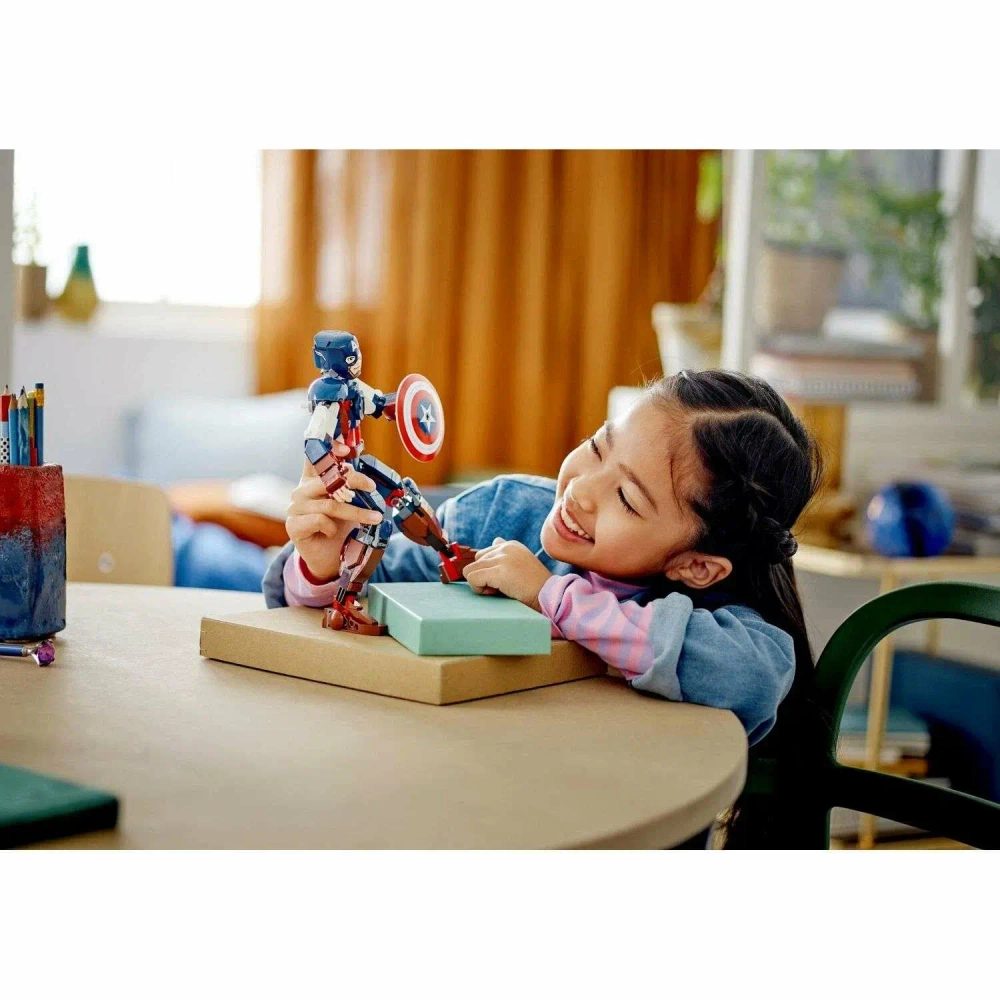 Конструктор LEGO Marvel 76258 Сборная фигурка Капитана Америки
