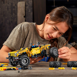 Конструктор LEGO Technic Jeep Wrangler | 42122