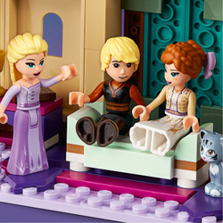 Конструктор LEGO Disney Frozen Деревня в Эренделле | 41167