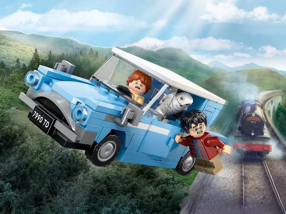 Конструктор LEGO Harry Potter Летающий Автомобиль Форд Англия | 76424