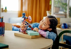 Конструктор LEGO Marvel 76258 Сборная фигурка Капитана Америки