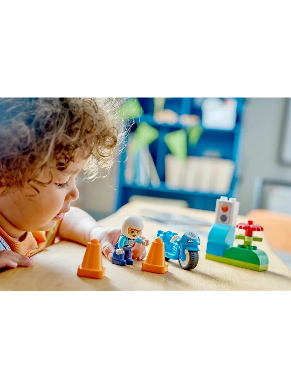 Конструктор LEGO DUPLO 10471 Синий полицейский мотоцикл