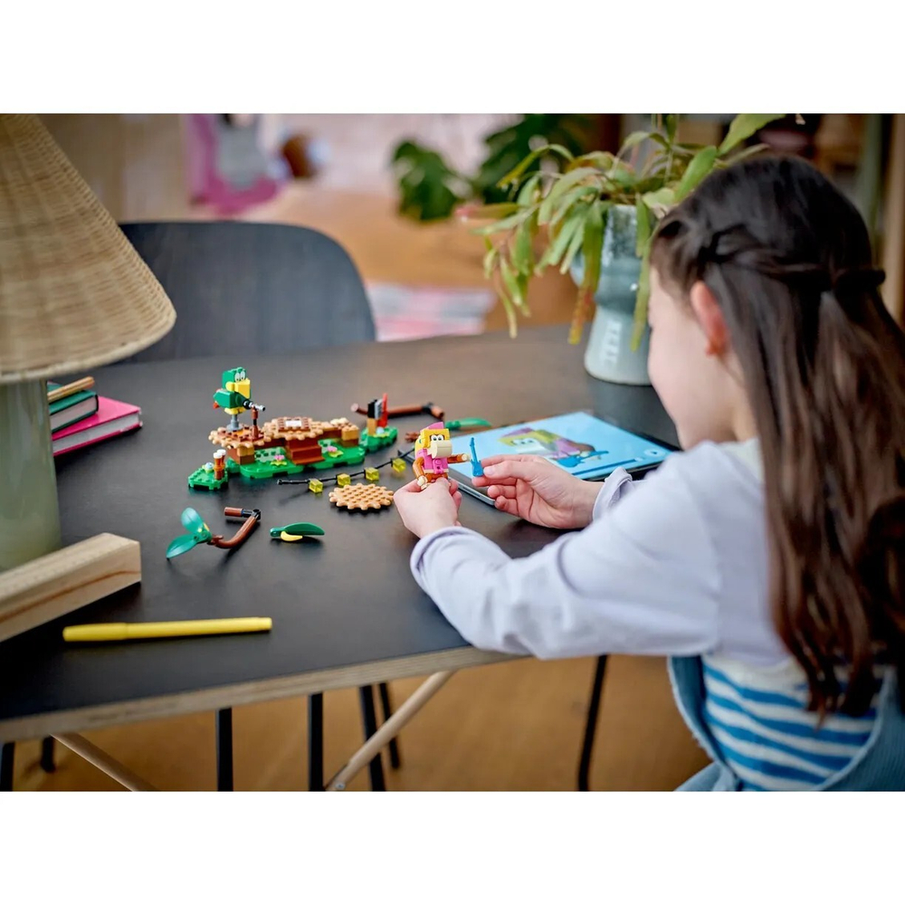 Конструктор LEGO Super Mario Дикси Конг в джунглях | 71421