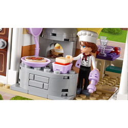 Конструктор LEGO Friends Ресторан Хартлейк Сити | 41379