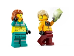 Конструктор LEGO City Скорая помощь и сноубордист | 60403