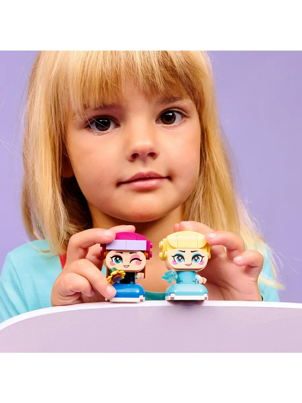 Конструктор LEGO Disney 43284 Мини-принцессы Анна и Эльза