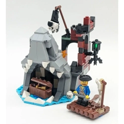 Конструктор LEGO Creator Страшный пиратский остров | 40597