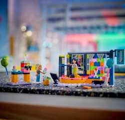 Конструктор LEGO Friends Музыкальная вечеринка в караоке | 42610