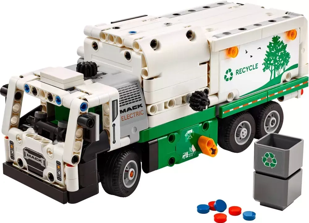 Конструктор LEGO Technic Электрический мусоровоз Mack LR | 42167