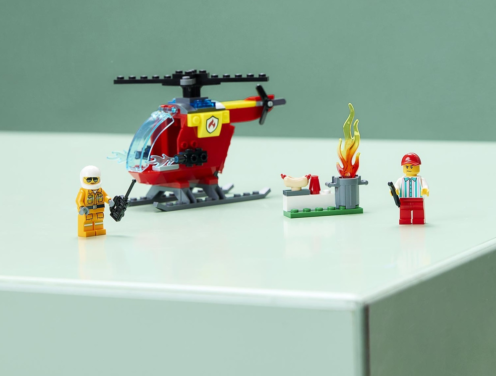 Конструктор LEGO City Fire Пожарный вертолёт |  60318