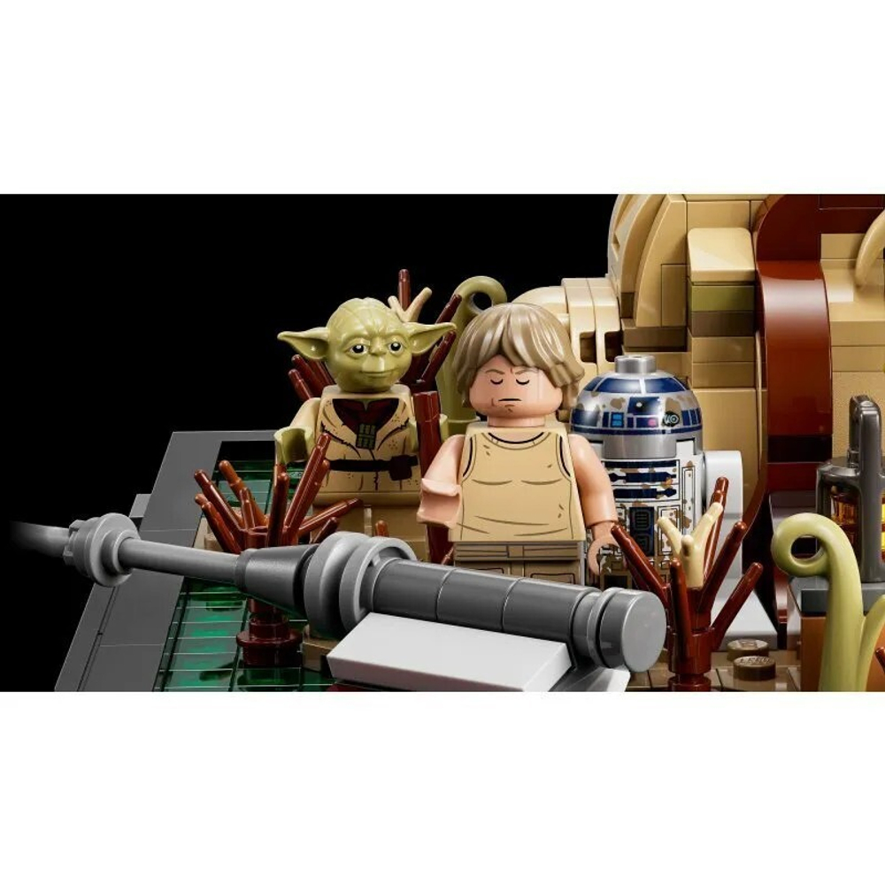 Конструктор LEGO Star Wars Диорама: Обучение джедаев на Дагобе | 75330