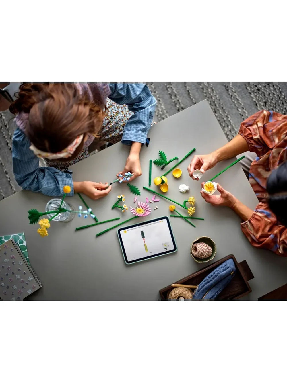 Конструктор LEGO BOTANICALS Небольшой Летний Букет 10347