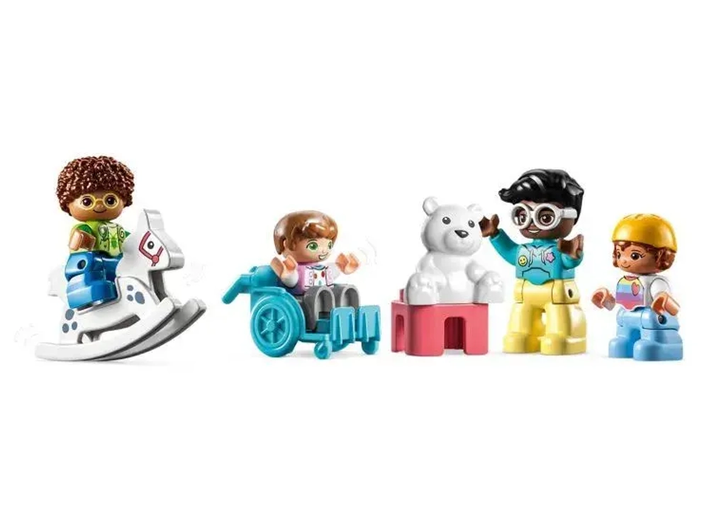 Конструктор LEGO DUPLO 10992 Жизнь в детском саду