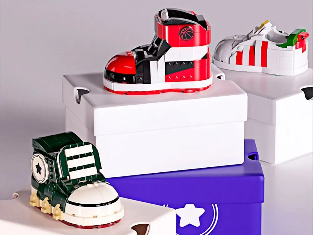 Конструктор JAKI 8202 Красно-белая кроссовка