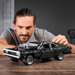 Конструктор LEGO Technic Dodge Charger Доминика Торетто | 42111