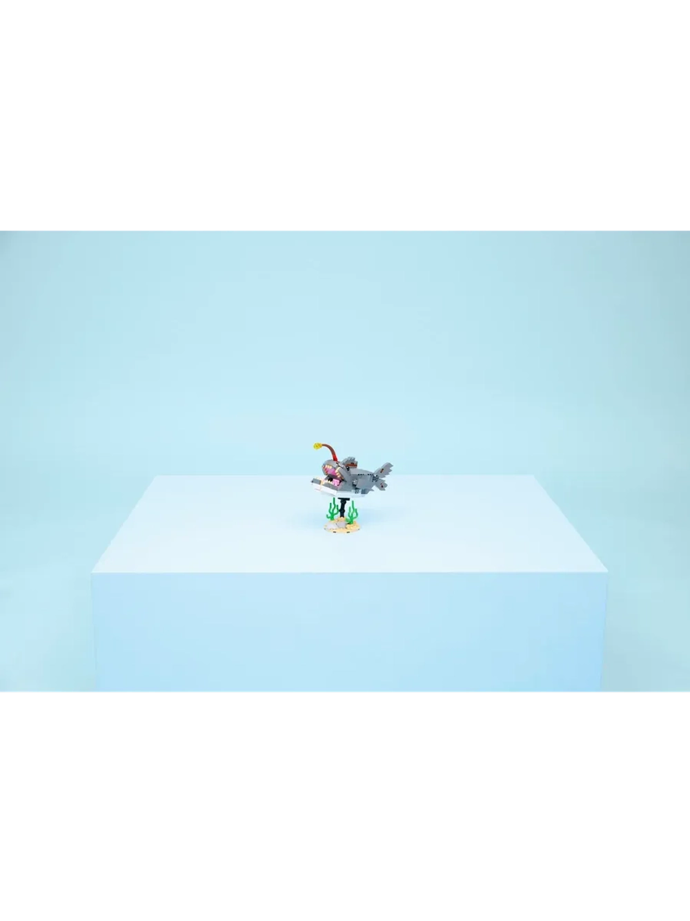 Конструктор LEGO Creator 31381 Злобная акула и сундук с сокровищами 3в1