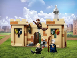 Конструктор LEGO Harry Potter Хогвартс: первый урок полётов | 76395